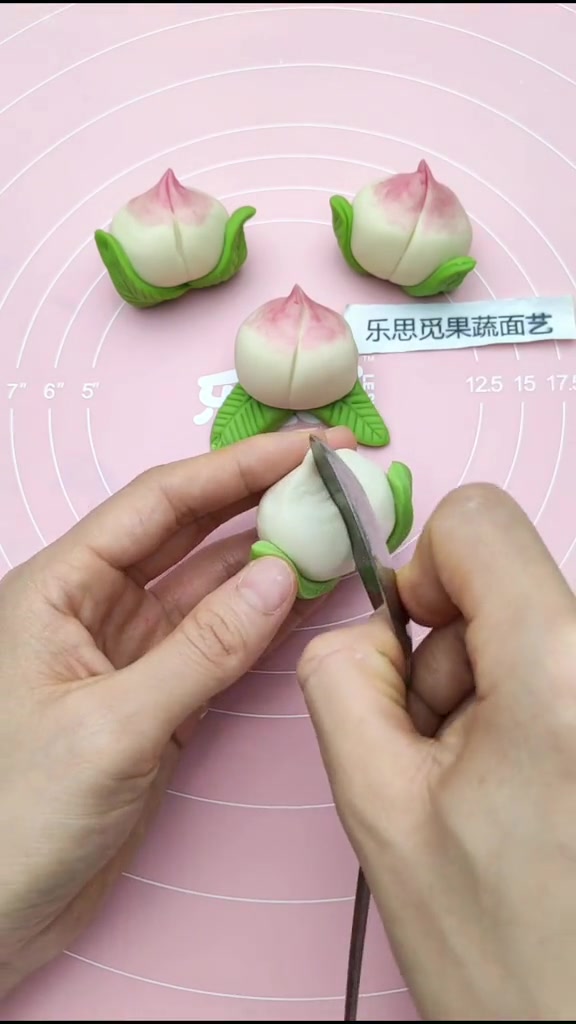 家常寿桃馒头,教你一款简单的做法,家里有过生日的可以做起来啦