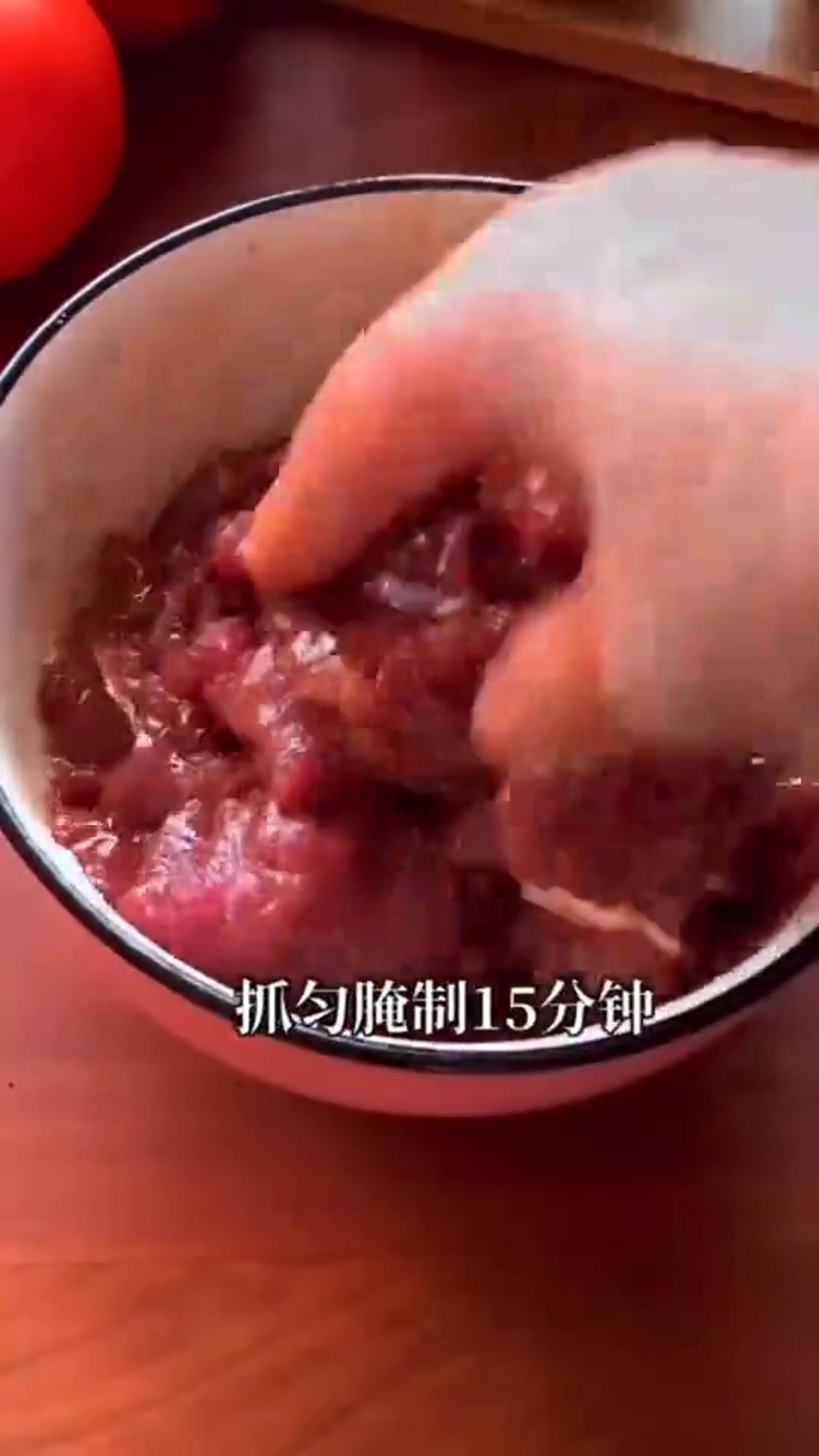水煮牛肉这样做,麻香鲜嫩,出锅必光!