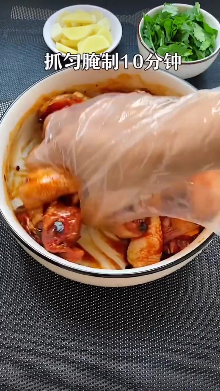 巨好吃的红烧啤酒鸡飘香四溢不油腻