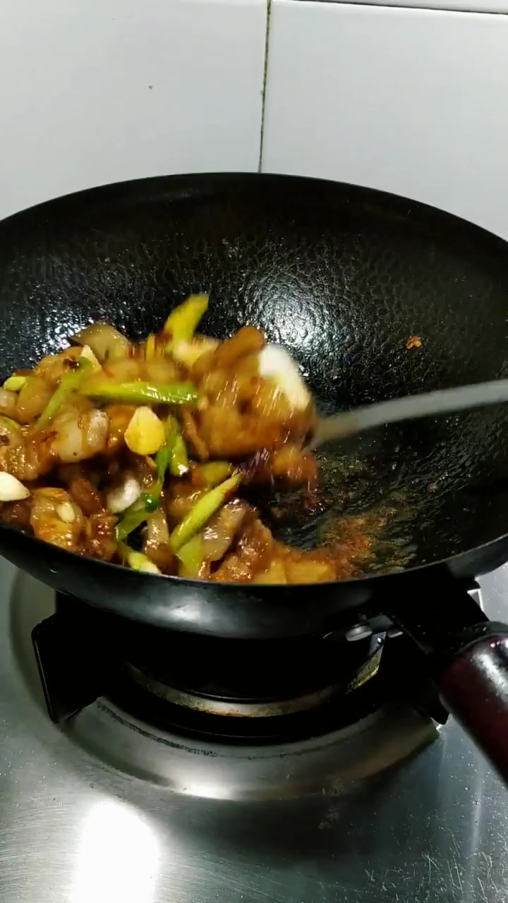 家常版回锅肉这样就做好了