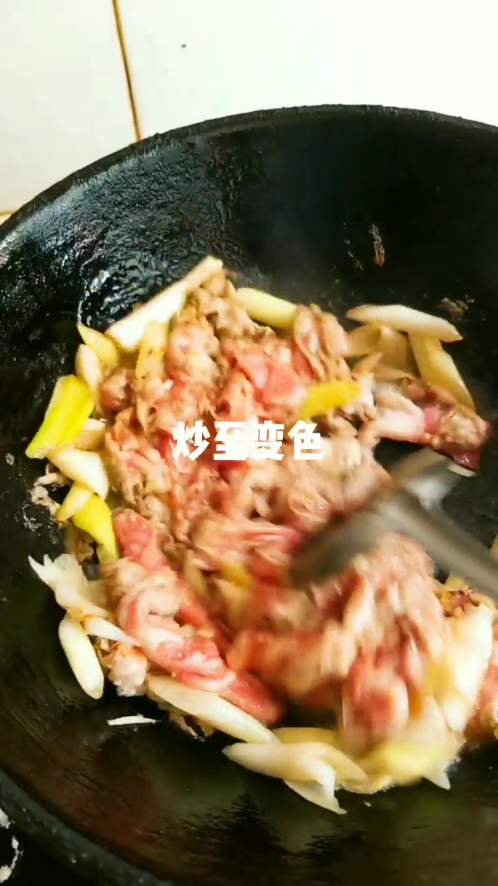 懒人版葱爆羊肉盖饭,包你一看就会做!