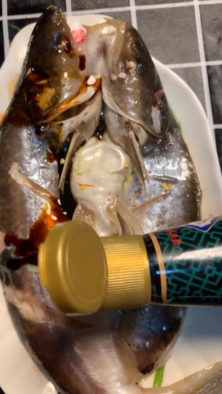 清蒸开背鱼,简单腌制,做出来比饭店里的都好吃