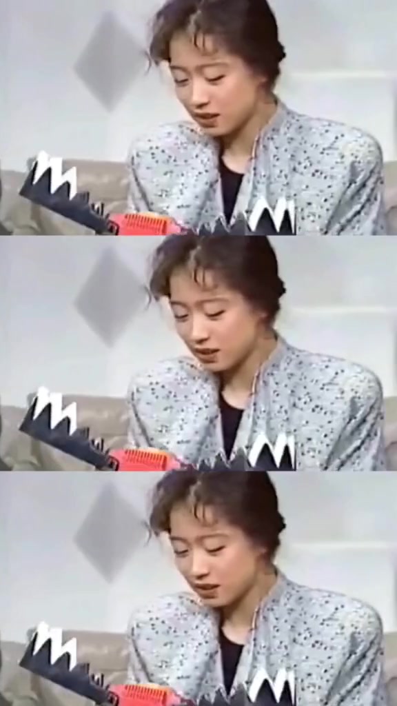 中森明菜,笑起来很治愈的姐姐!谁不喜欢?