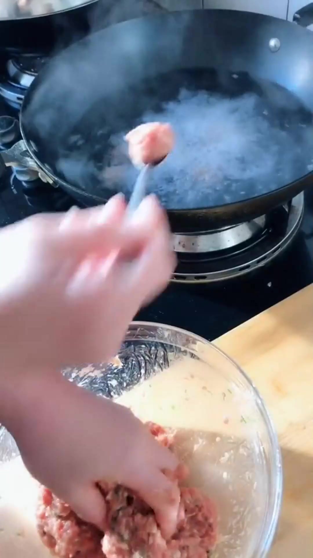 超级简单易做的羊肉丸子汤,特别美味又有营养