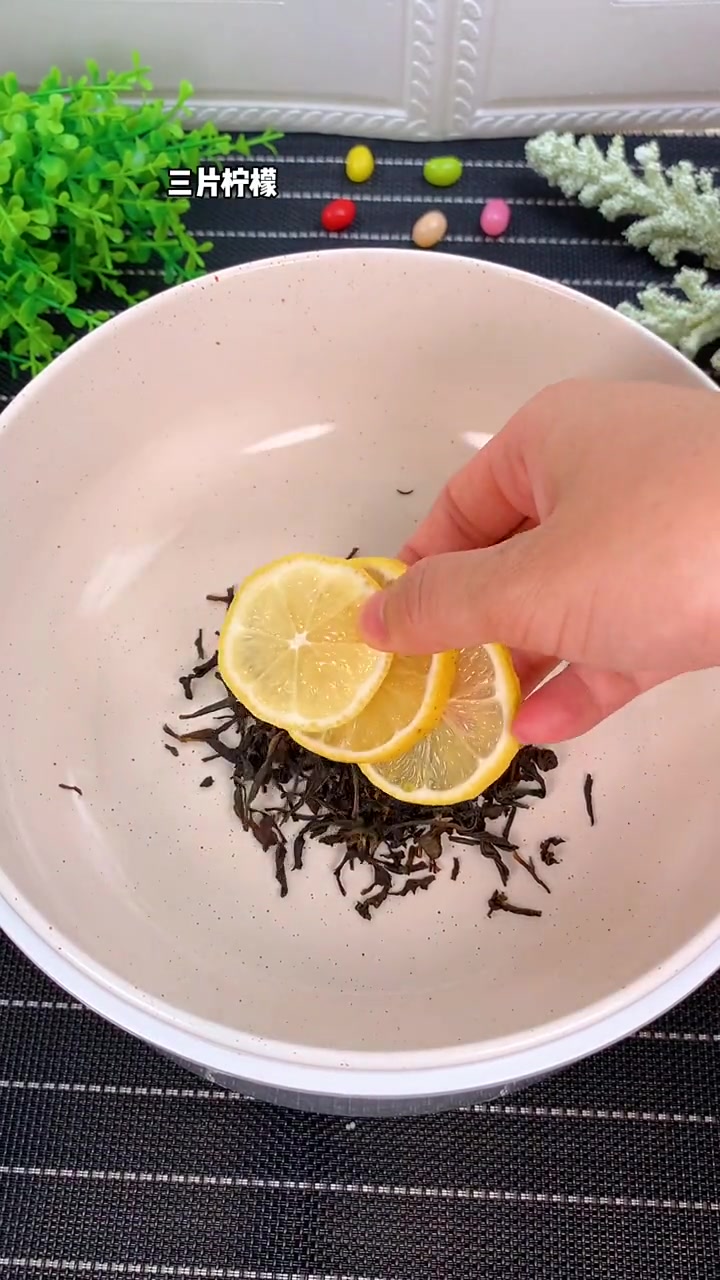 比珍珠奶茶还好喝的柠檬红茶冻撞奶,味道绝对不会让你失望