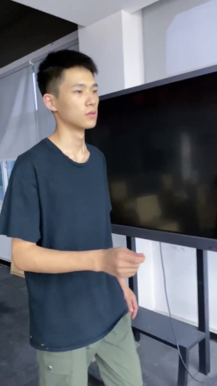 美术生练习肌肉记忆,看到这操作,真是太痛苦了!