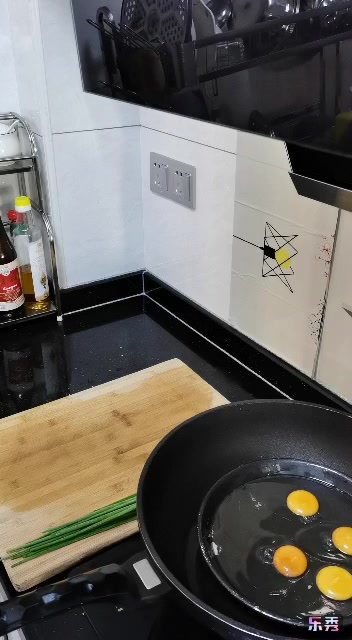 蒸荷包蛋的家常做法_怎么做才会嫩_火候是关键