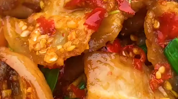 食在贵州 糟辣椒回锅肉,是贵州的一道家常菜,肥而不腻,制作简单,超级下饭,有喜欢的朋友吗?