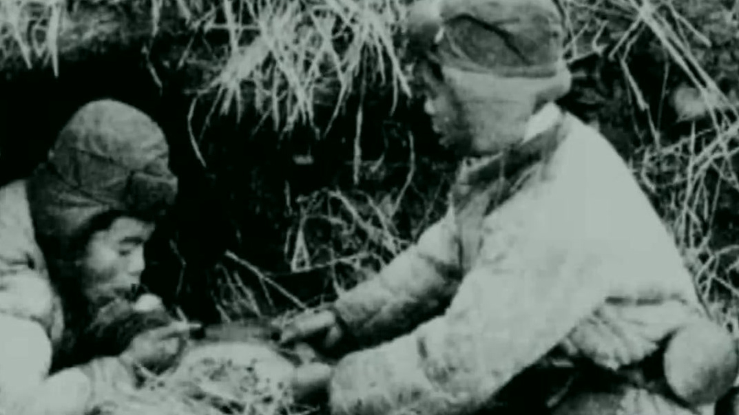 【胜利,终究会属于“玉米饼”还是“火鸡肉”?】比起美军香热的火鸡肉,中国人民志愿军连冰冻的