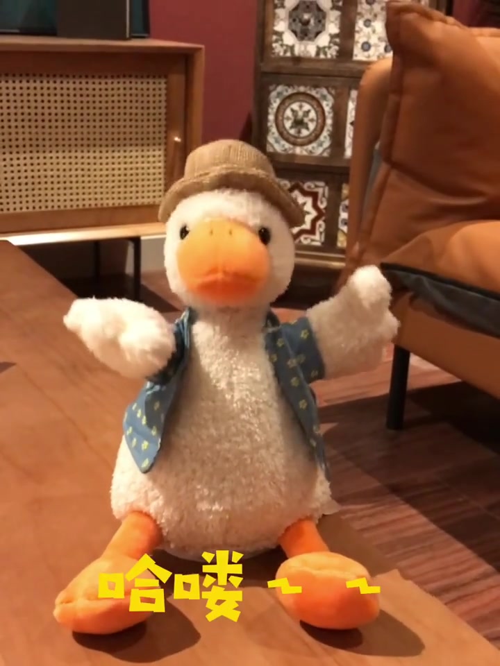 加油互怼人鸭子会学说话的沙雕玩具复读鸭机玩偶公仔展示