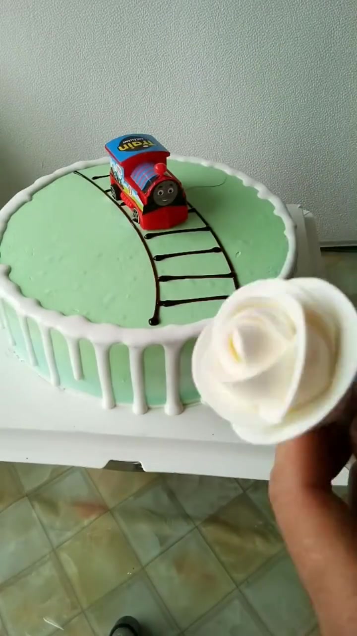 最托马斯蛋糕制作,你什么时间过生日