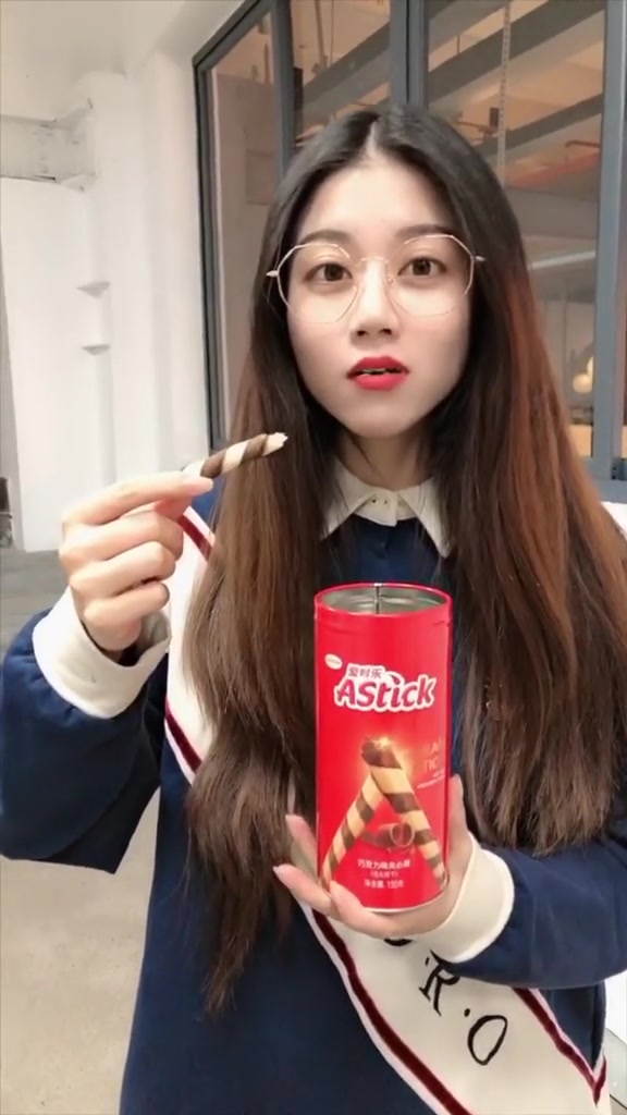 桃花运和我只能选一个你自己看着办吧