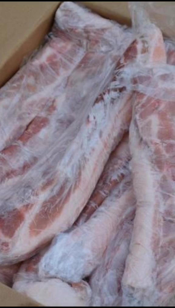 山东乳山发现1份进口冷冻猪肉制品及外包装标本新冠检测阳性