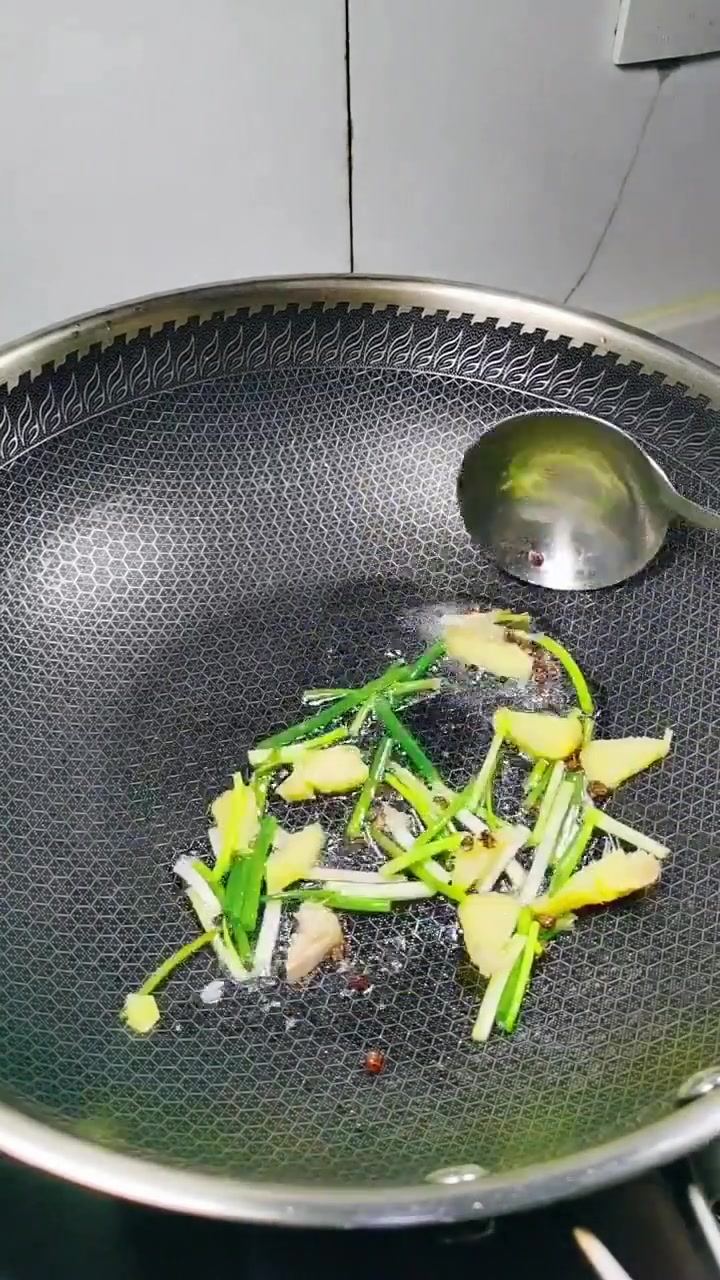 白芍大虾这样做真是一绝