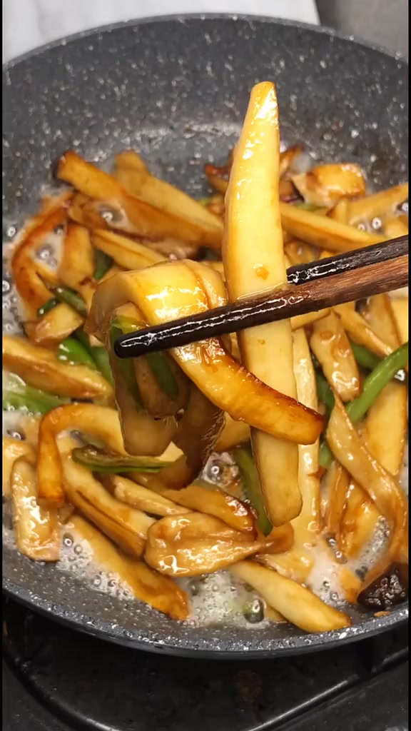 比肉好吃的鸡腿菇,蒜蓉油鸡腿菇做法