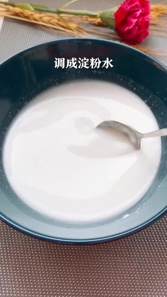 我们这里把这个叫娃娃鱼,是夏天街边小吃的宠儿