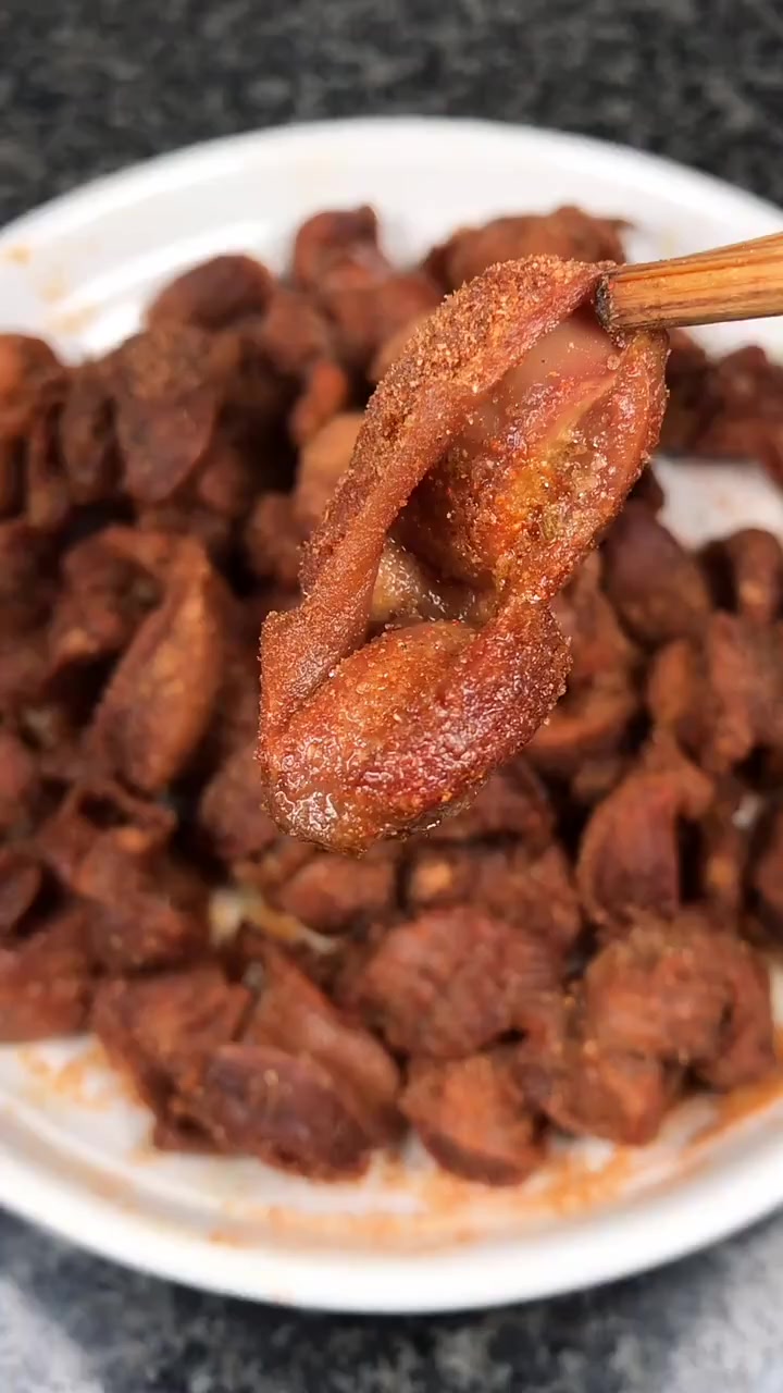 超香的麻辣鸡胗,真的是追剧必备小零食