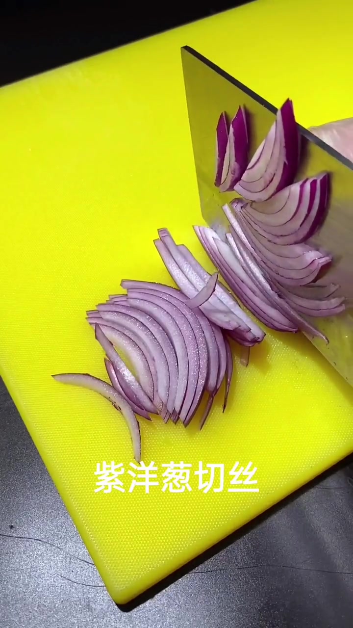 爆炒龙虾尾的家常做法教程来啦!