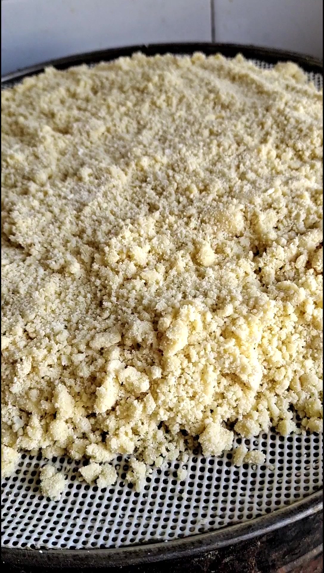 玉姐在没人何老师教,全凭自己想象下,做的大黄米面年糕