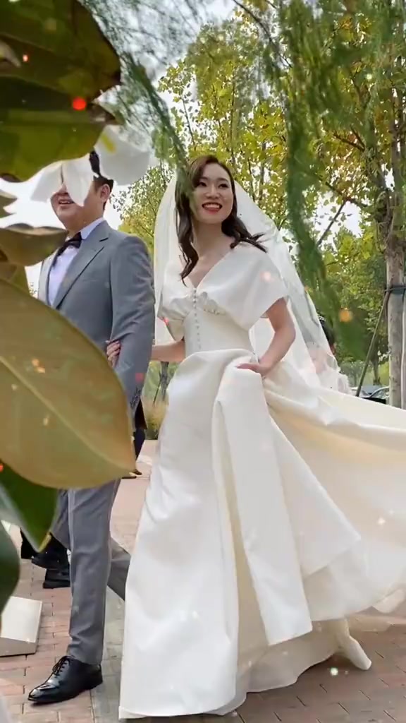 祝泡芙妈新婚快乐王泡芙