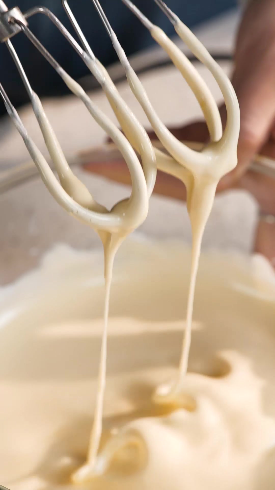 「曼达盒你」原来车厘子的正确打开方式,是红丝绒蛋糕呀!