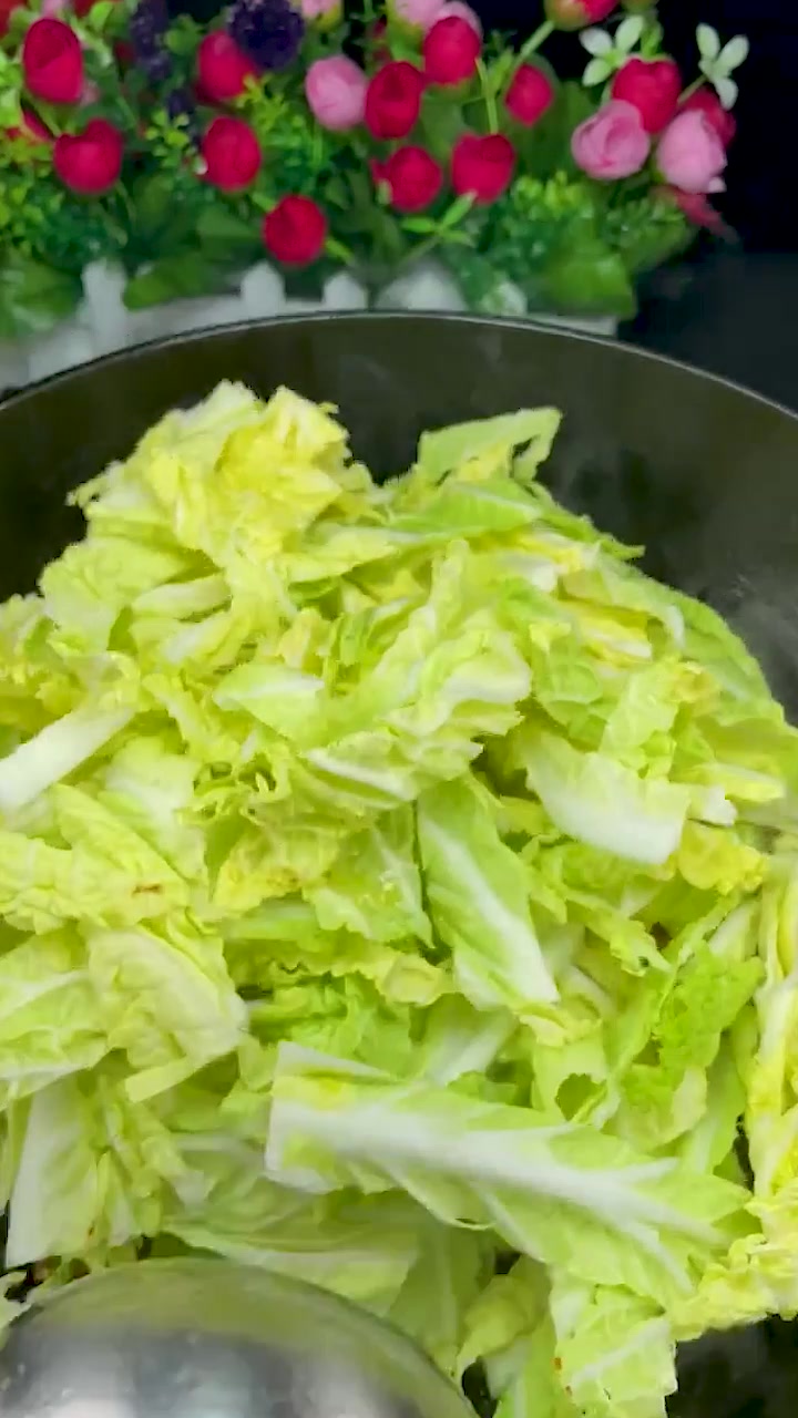 家常炖菜的简单做法,上桌后家人抢着吃,真是太香了