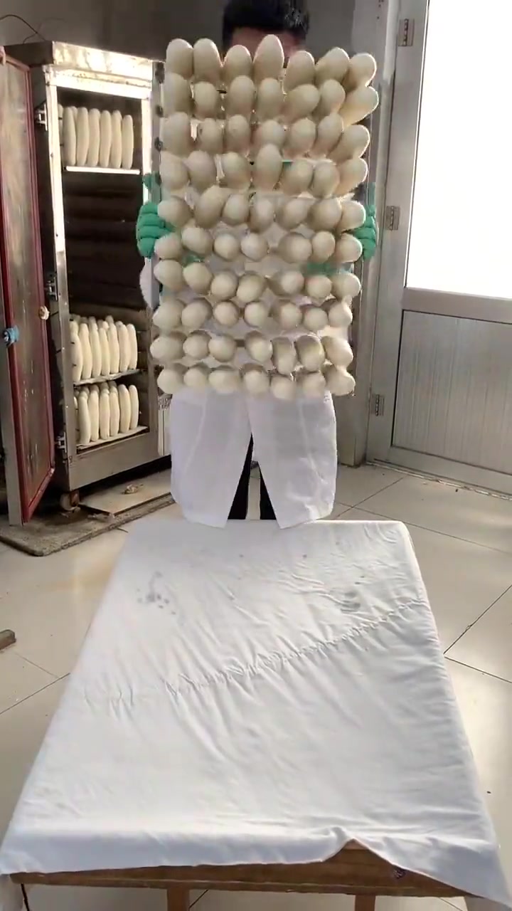 山东美食竹签馒头,出锅的那一刻,画面引起极度舒适!