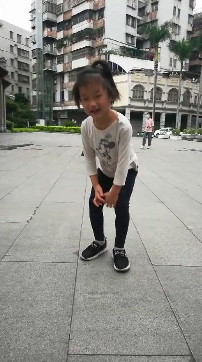 喜欢每餐都做五颜六色的食物,秋冬季多喝莲藕红萝卜板栗骨头汤!