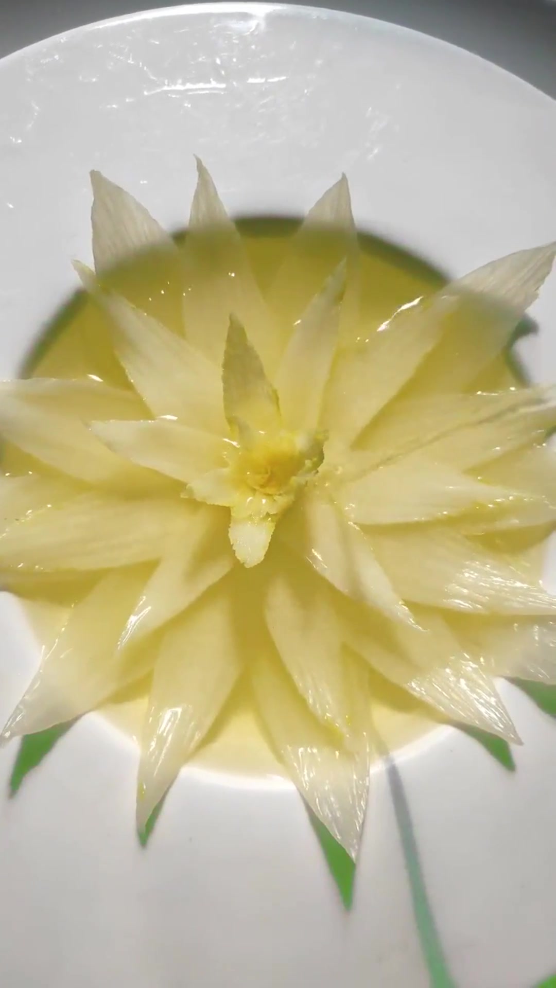 川菜中的极品“开水白菜”有多牛?浇上汤那一刻,我开眼了!