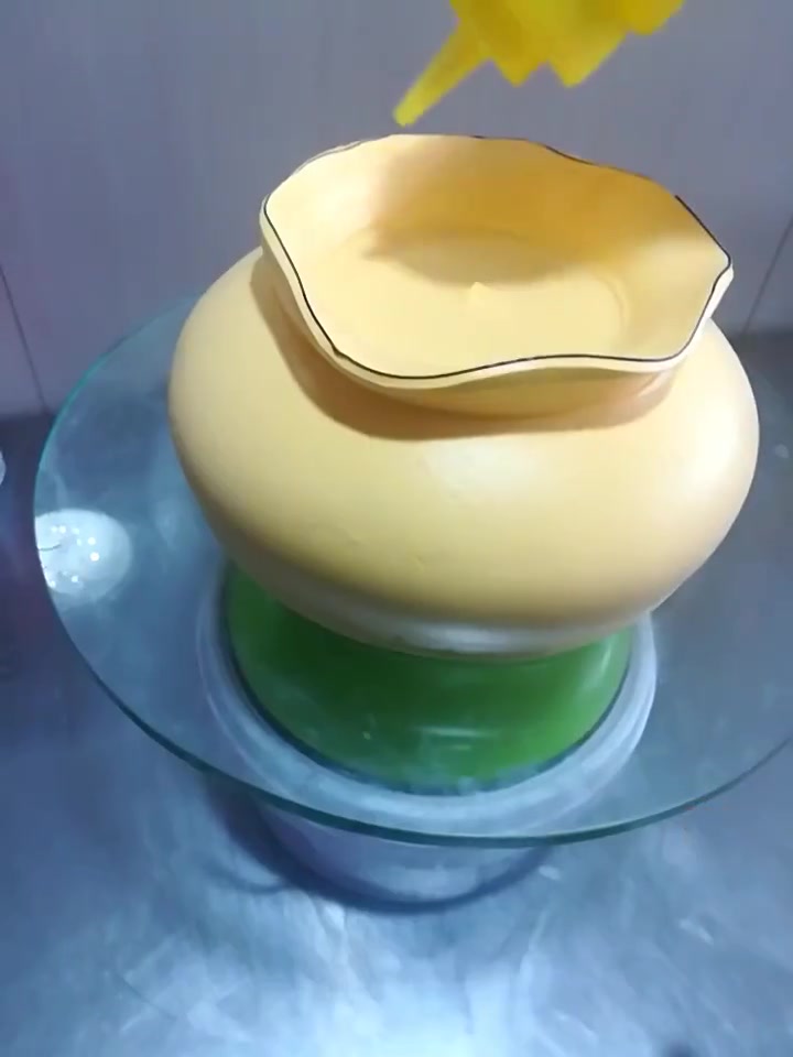 国外达人制作的钱袋蛋糕,看着就很精致哦
