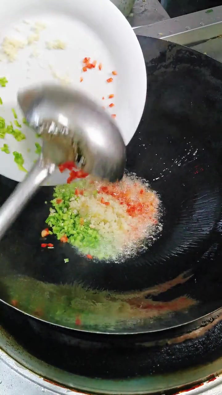 蒜香排骨的家常做法教程