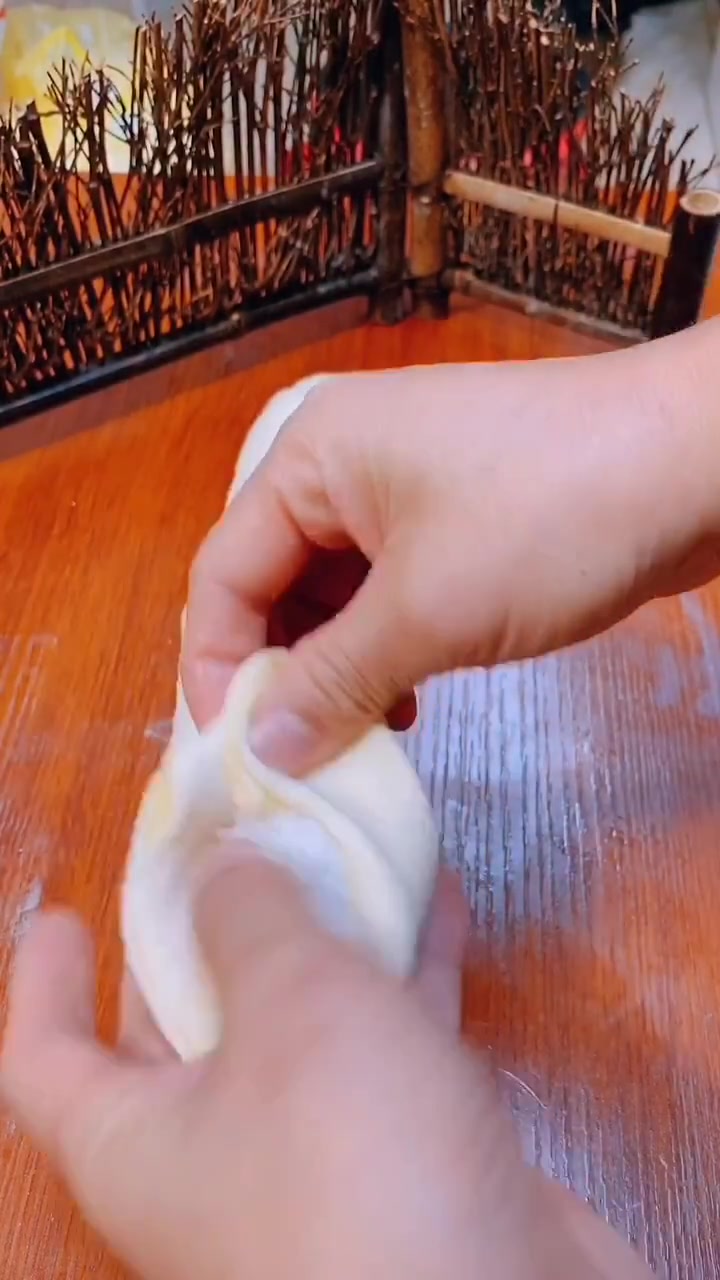 糖酥饼的做法,酥的掉渣