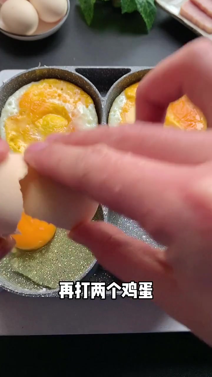 鸡蛋三明治的做法,孩子抢着吃早餐