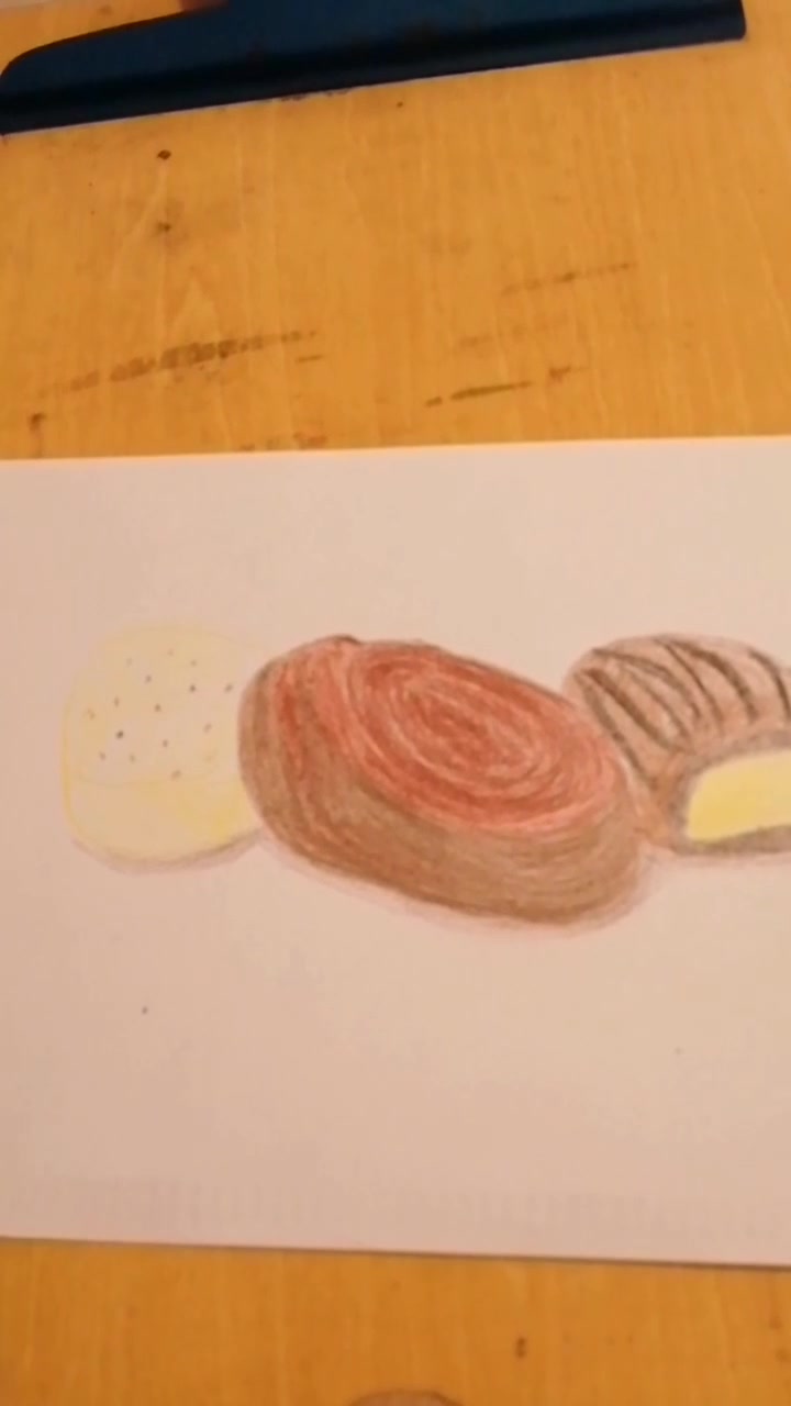 彩铅素描画点心又吃的吗?