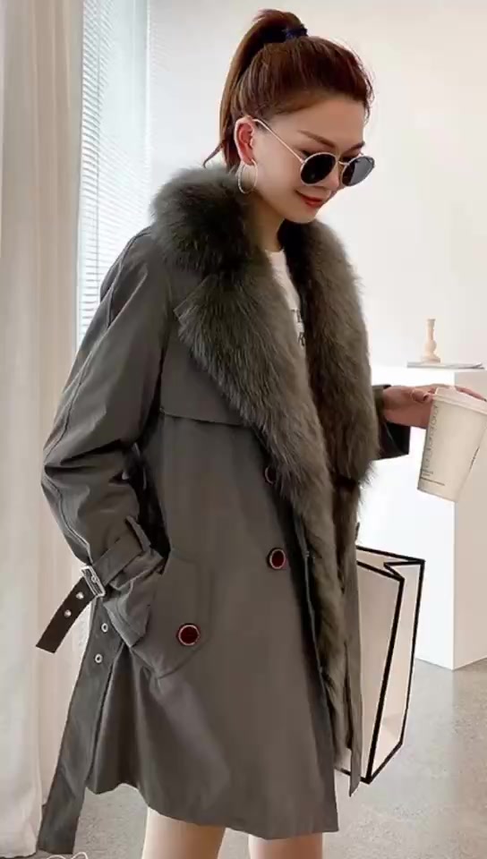 今年派克服太火爆了,时尚又保暖,简约而不简单