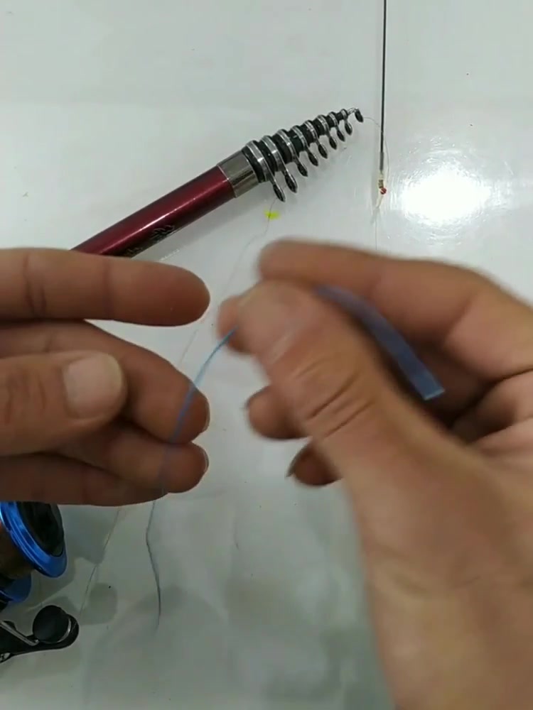 钓鱼技巧:分享一下矶竿的使用方法