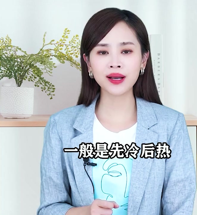 饭局上老板安排你点菜,傻子才乖乖去点,聪明人都这么做!