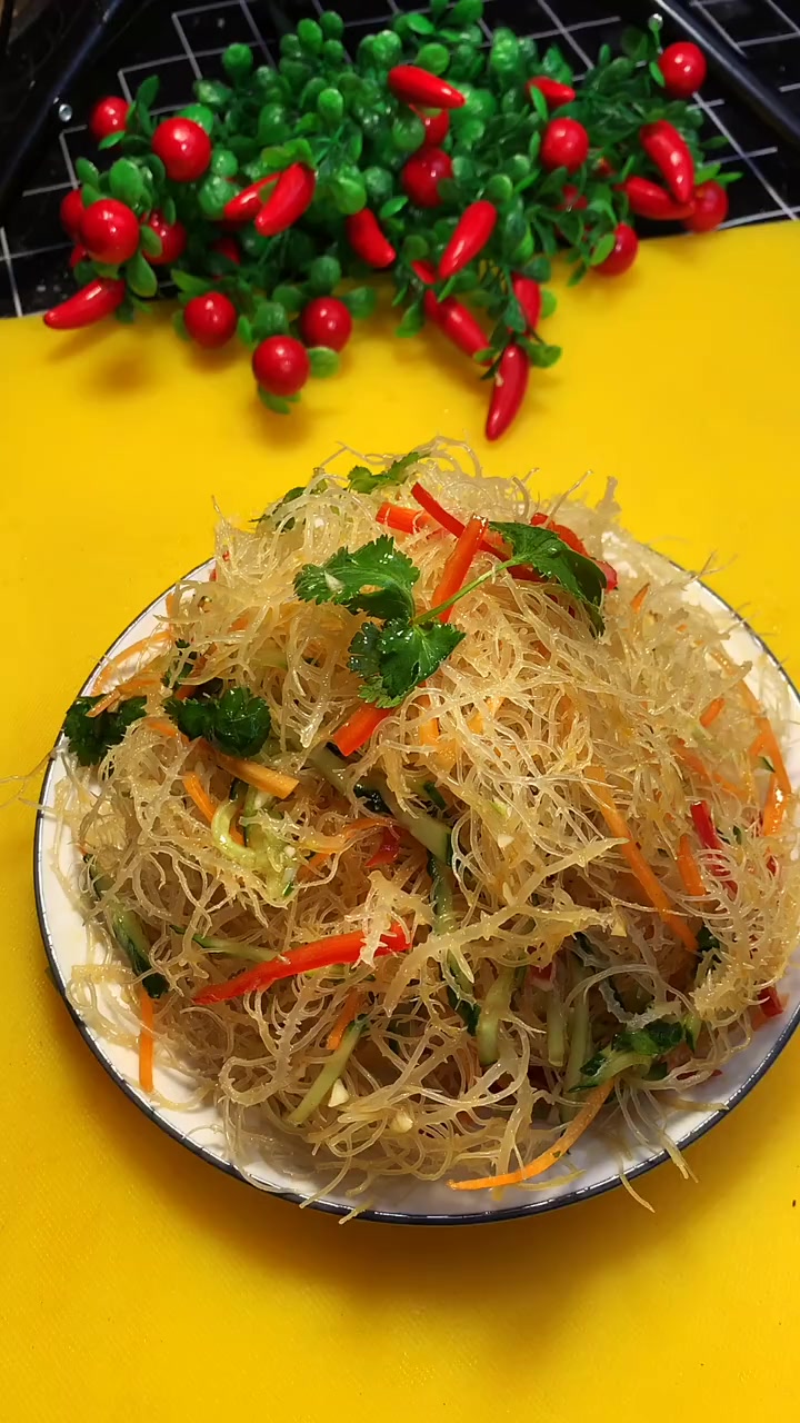 “龙须菜”最好吃的做法,加勺热油简单一泼,营养解馋,真过瘾