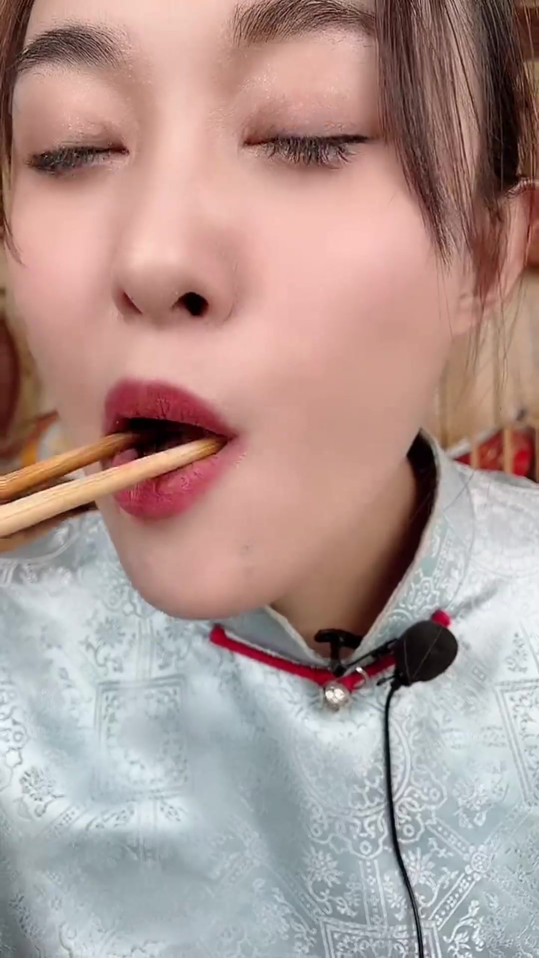 来自蒙古的特色美食,这样豪横的肉肠,才是草原的本来风采!