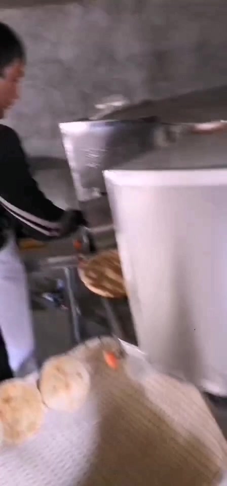 滕州圣天#烧饼机 行业领先单位!质优价廉!创业首选! #转炉烧饼