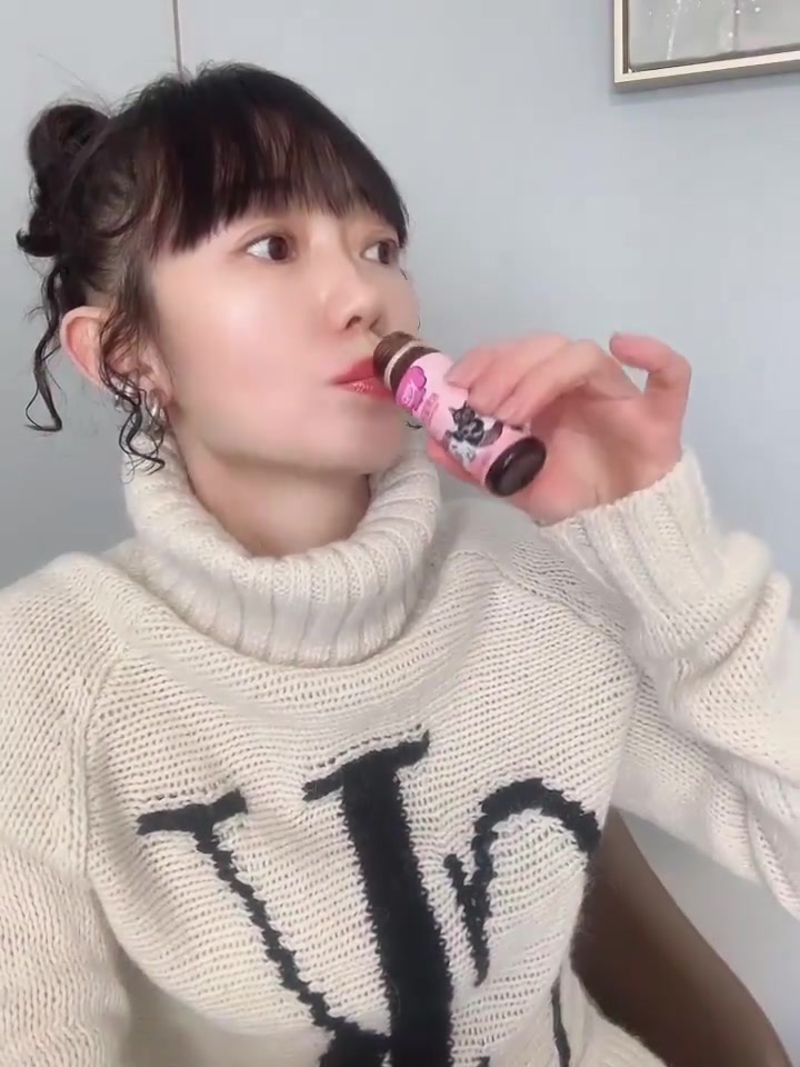 女人25岁之后胶原蛋白就开始流失,补充胶原蛋白对女人是非常有必要的,今天给大家推荐一款汤臣