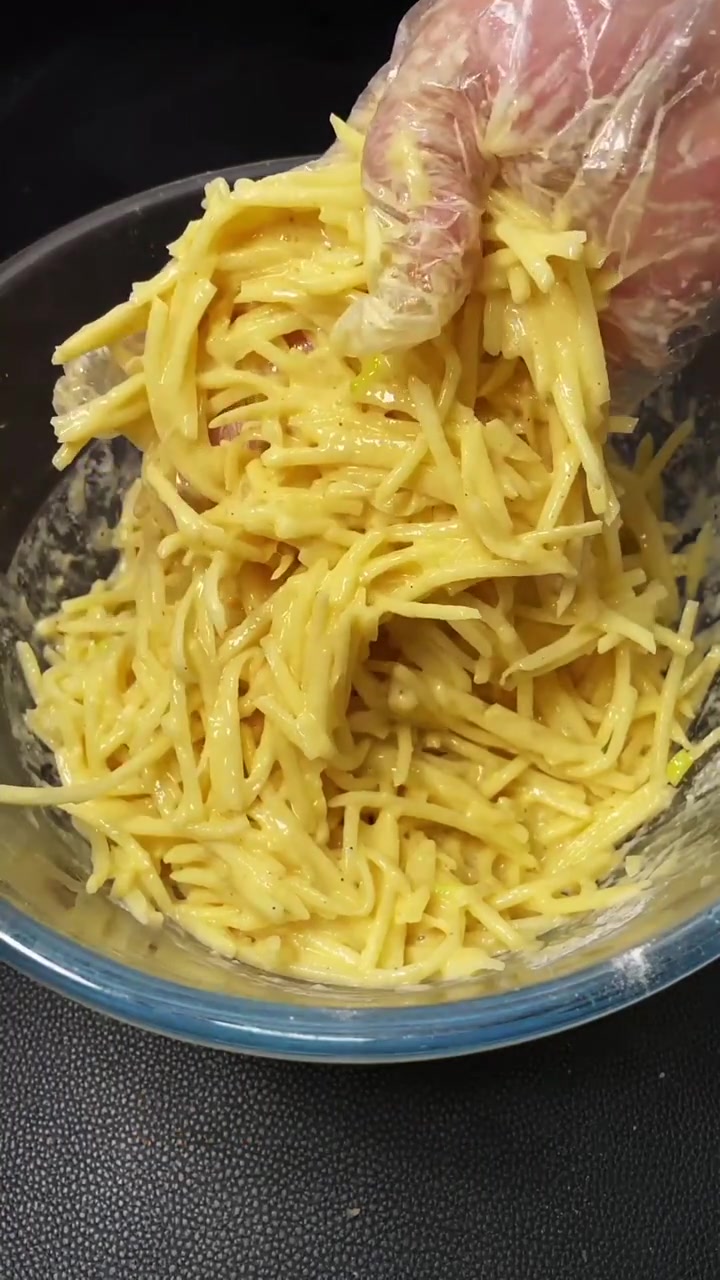 土豆煎饼的做法教程来啦!
