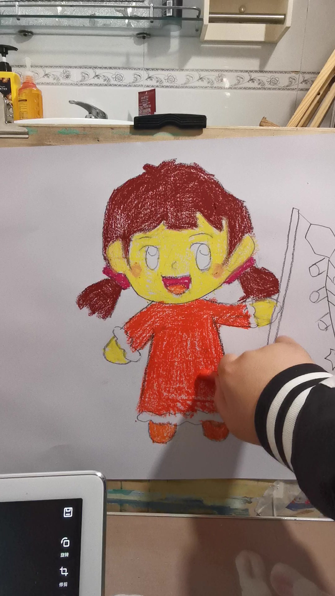 简笔画小女孩放鞭炮5
