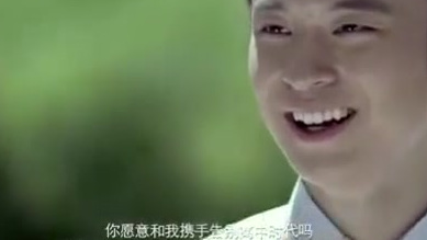 没想到董子健不仅是个演员,还是个喜剧人,别练手绢了,多拍戏吧。