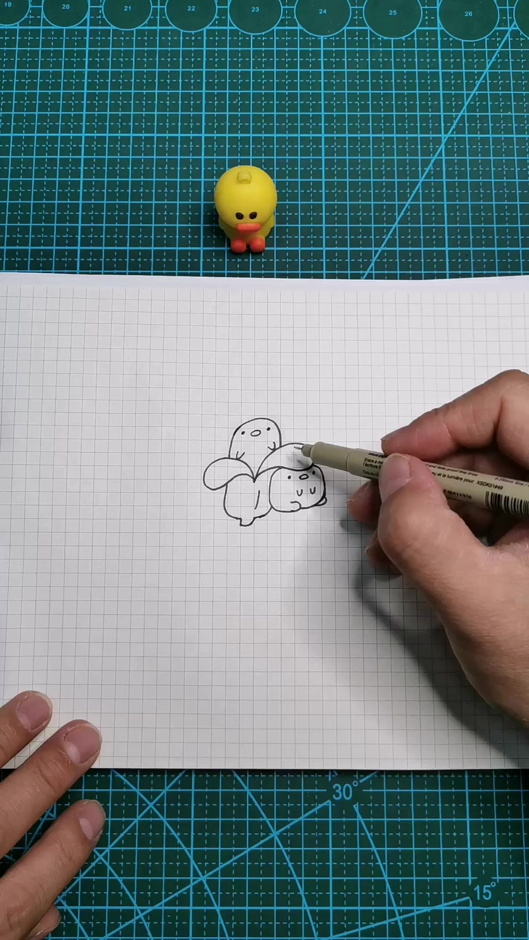 如何画小鸡和香蕉?