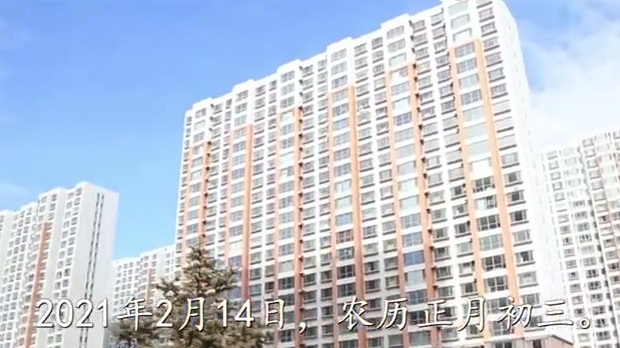 #春节168小时##节日我在岗# 【寒风中,9岁儿子带着生日蛋糕向他奔来……】　　央广网2