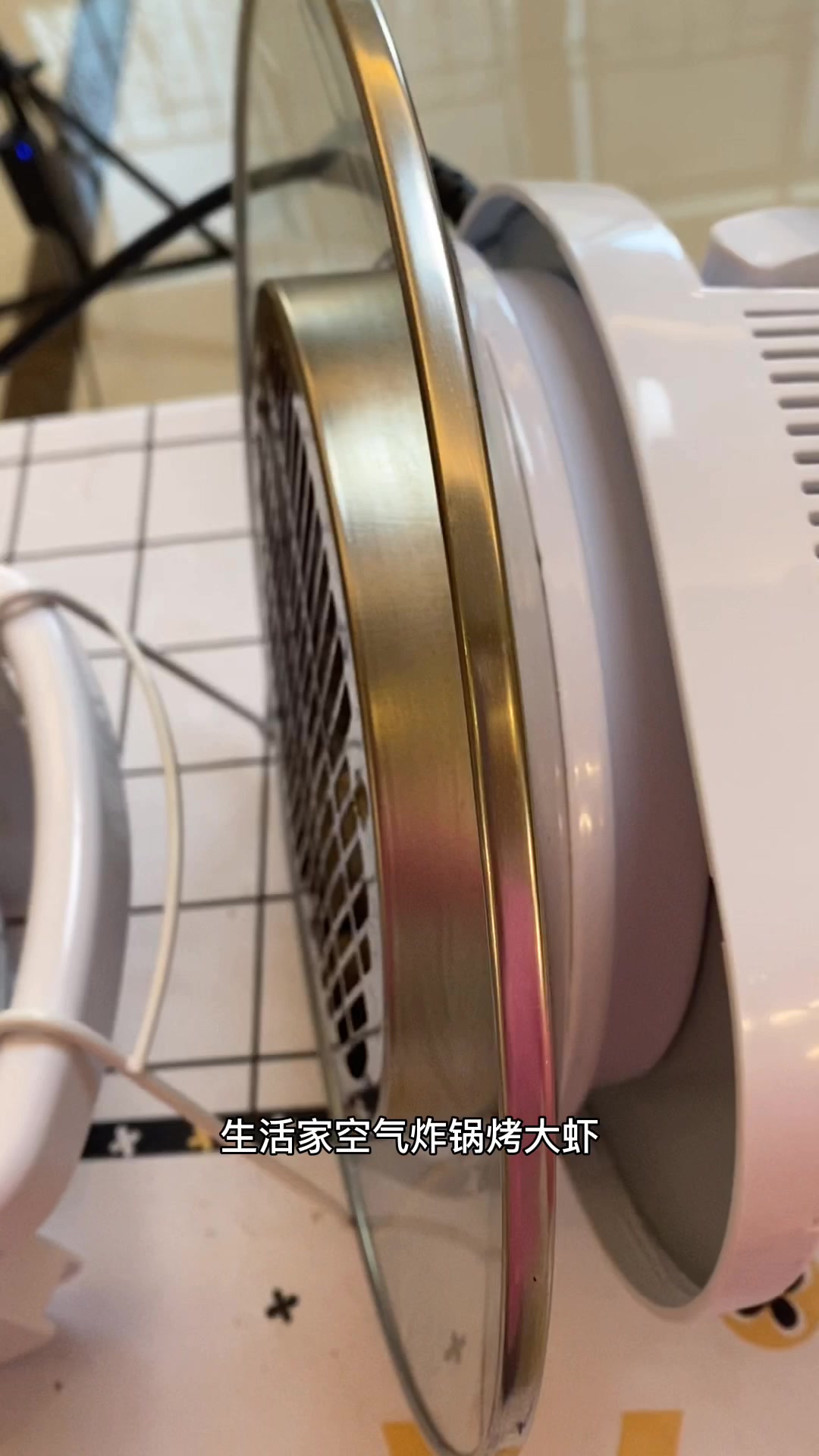 香辣可口椒盐虾,娇嫩鲜香,做法简单,超好吃哦!