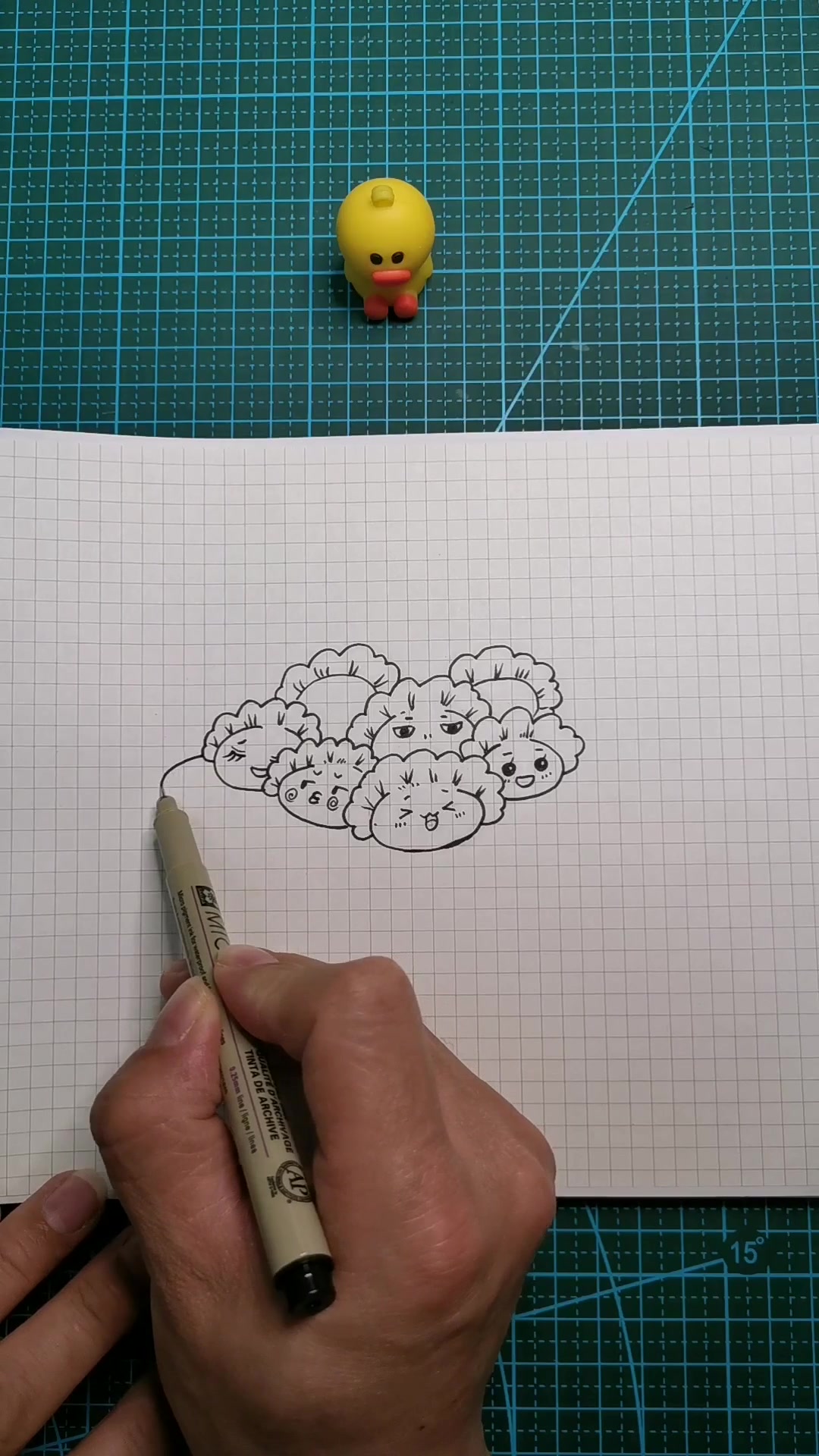 如何画一盘好吃的饺子?