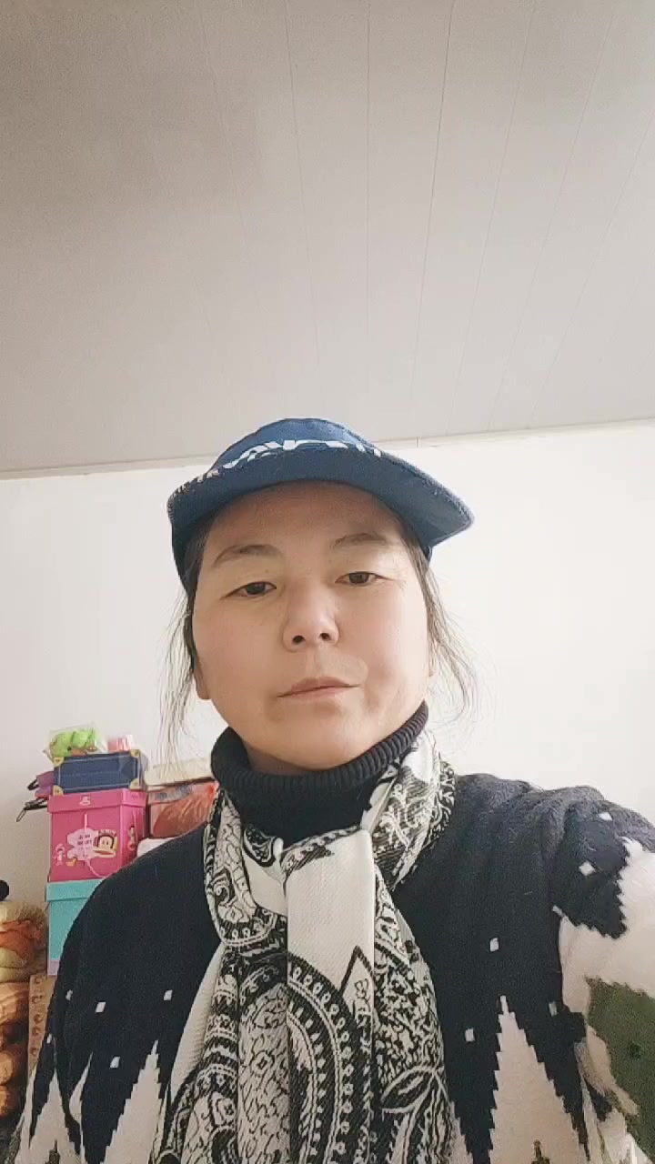 日不落:天空的雾来得漫不经心,河水像油画一样安静