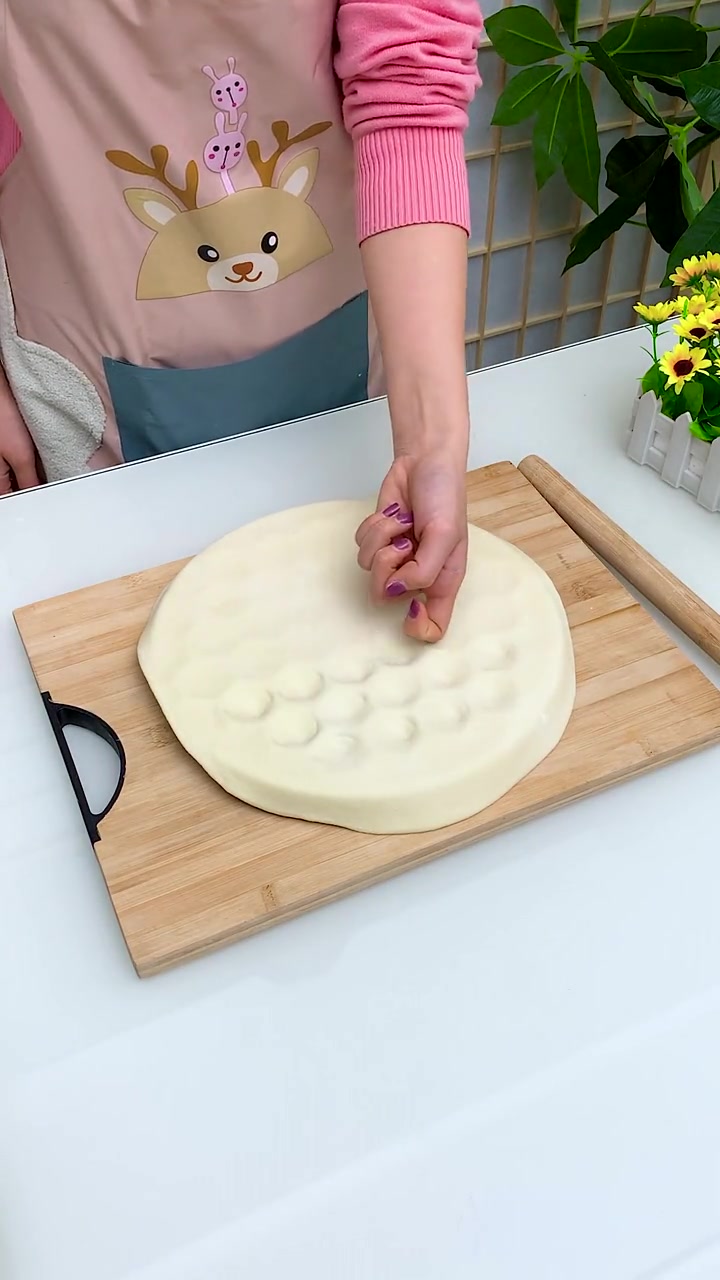 婆婆给买的包饺子神器,没想到这么好用,比之前包至少快了三倍